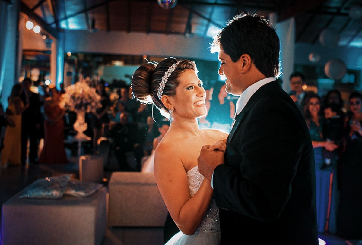 Best Wedding Photographers in Hobart for 2026
