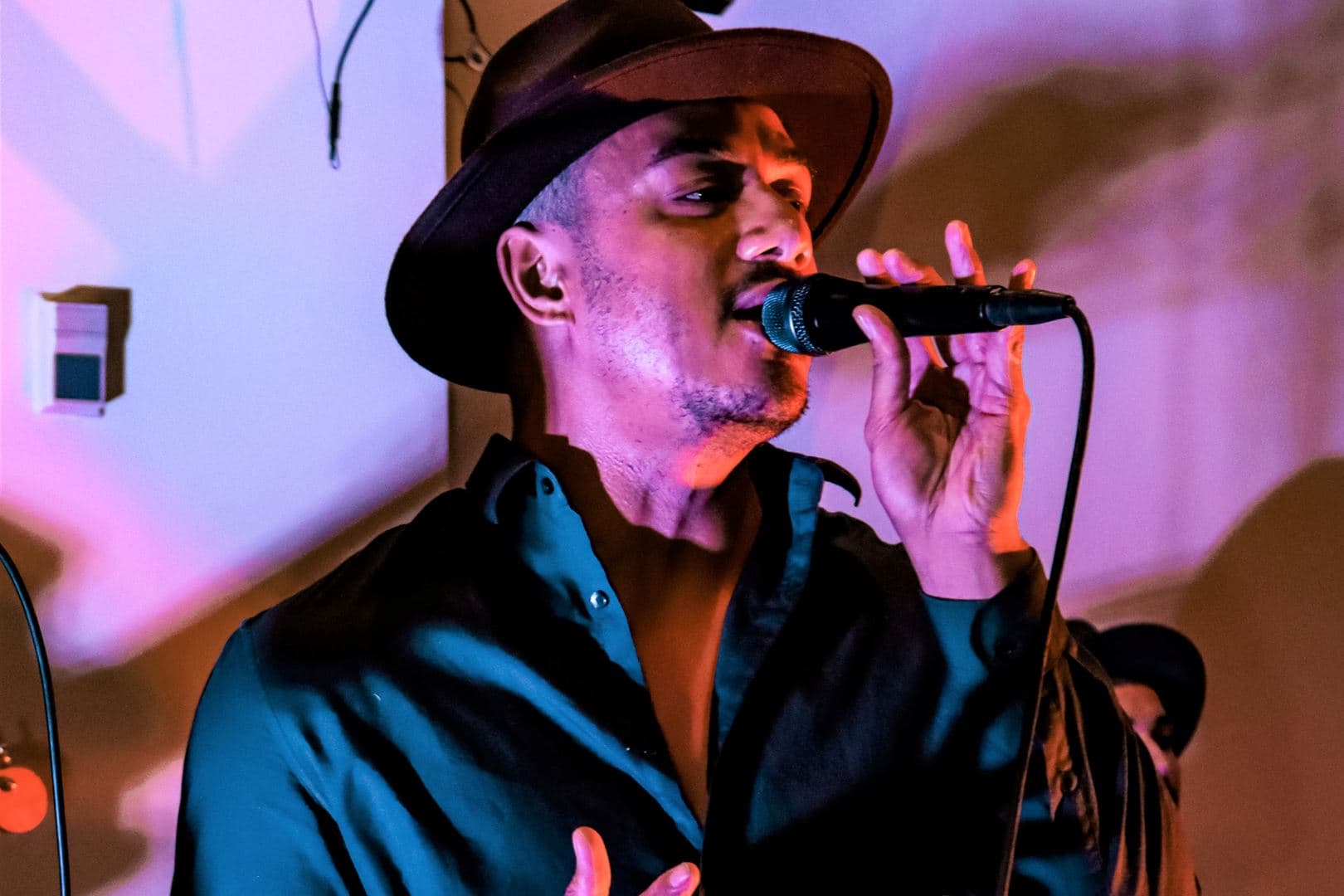 Vibe Party Band | Acoustic Duo | DJ