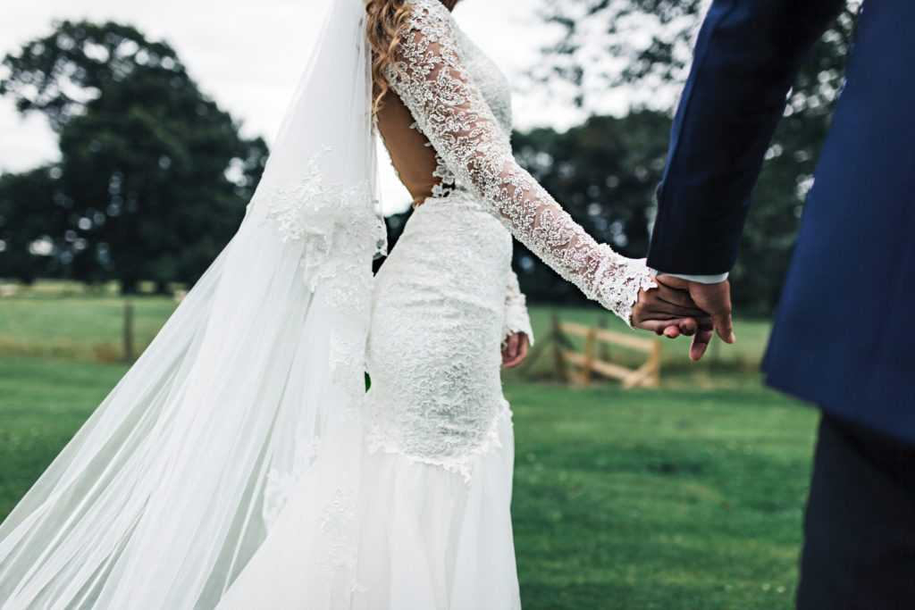 colette allen 1qH1GOt7Q E unsplash - Top 10 Wedding Photography Tips - The National Wedding Directory
